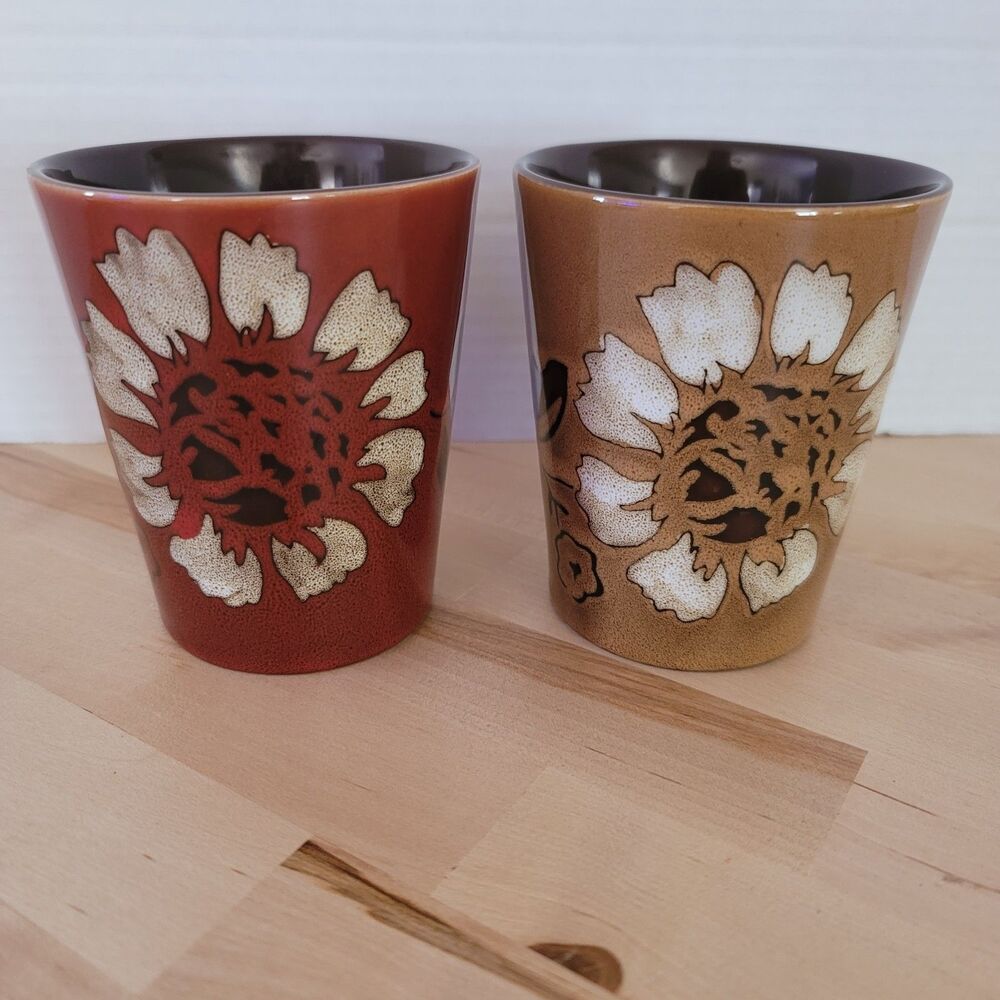 Pfaltzgraff Stoneware Coffee Mug Set Pair Brown Red Flowers Vintage Inspired